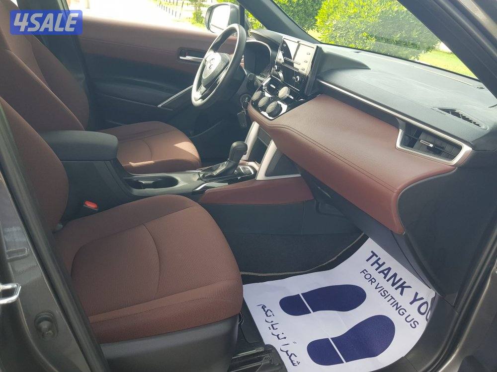 للبيع تويوتا كورولا كروس موديل 2024 عداد 10 آلاف فقط صبغ وكاله5