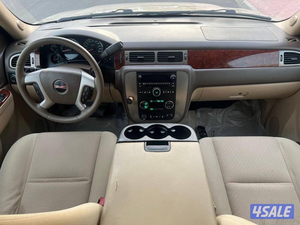 يوكن SLE موديل 2012 بحاله ممتازه جداً شرط الفحص4