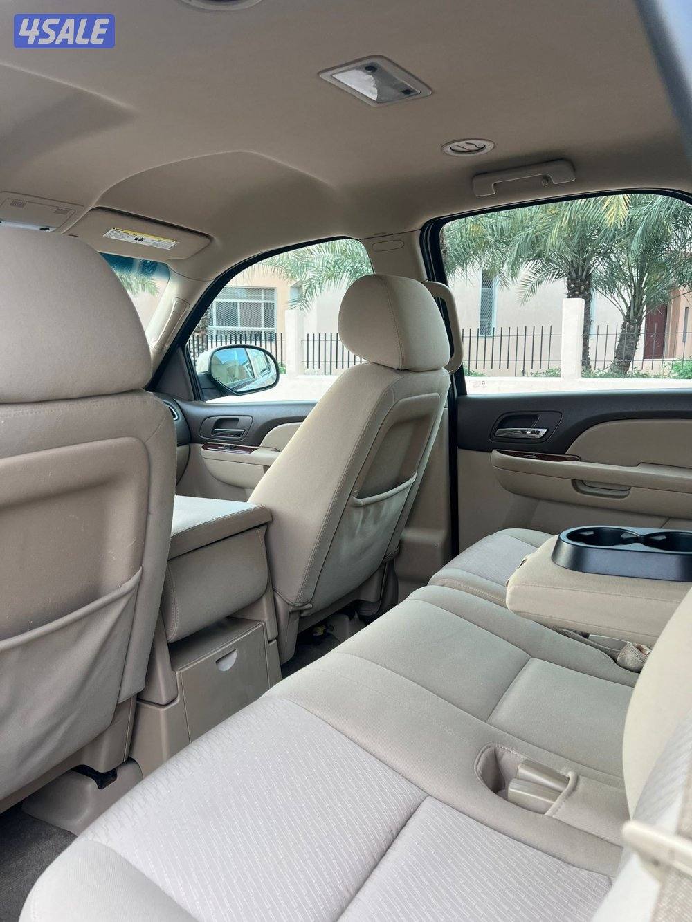 يوكن SLE موديل 2012 بحاله ممتازه جداً شرط الفحص5