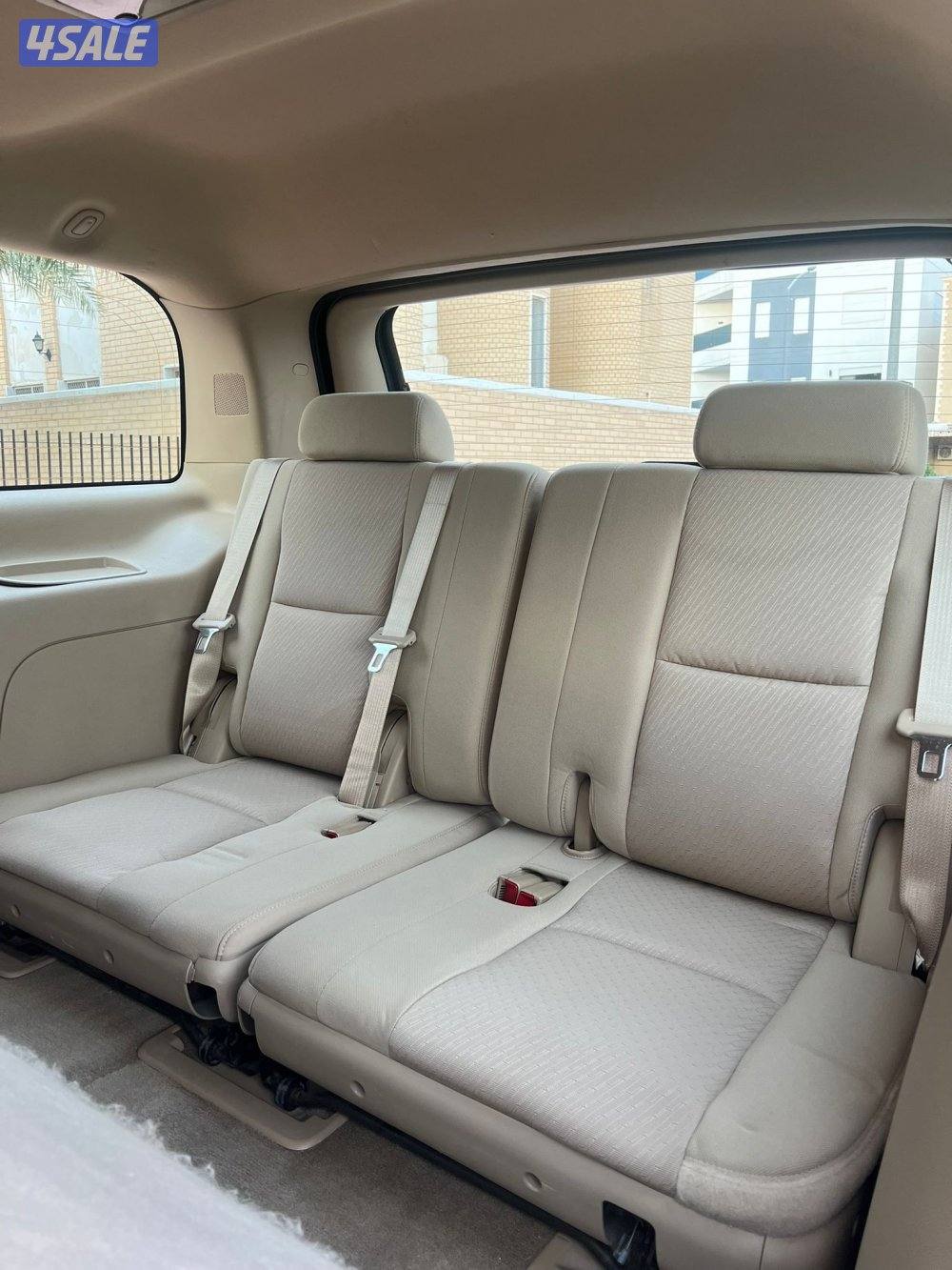 يوكن SLE موديل 2012 بحاله ممتازه جداً شرط الفحص6