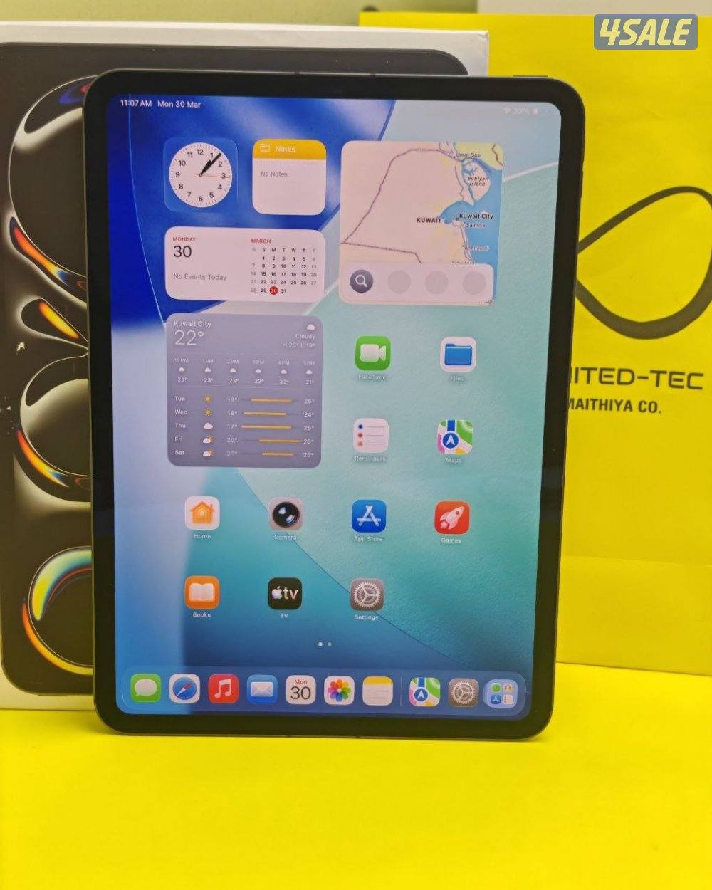 ايباد برو 11 انش – M5 – 256 جيجا – 5G مستعمل كالجديد شريحة1