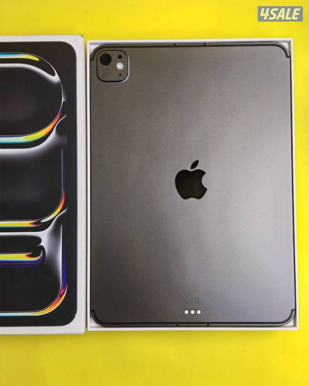 ايباد برو 11 انش – M5 – 256 جيجا – 5G مستعمل كالجديد شريحة3