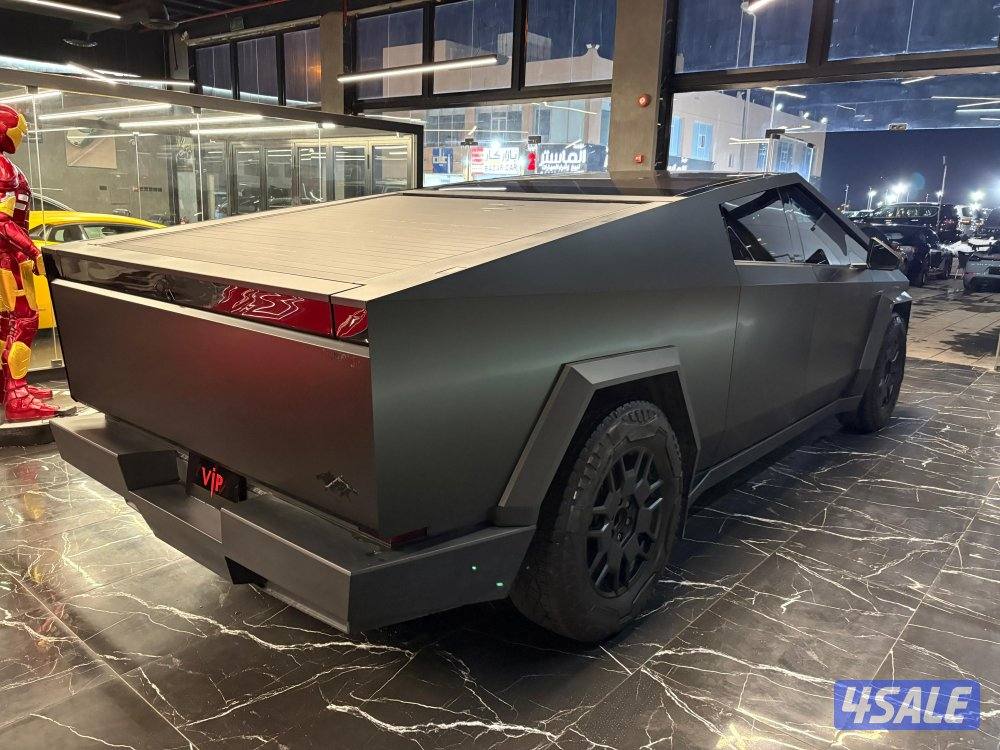 Cyberbeast foundation تسلا7