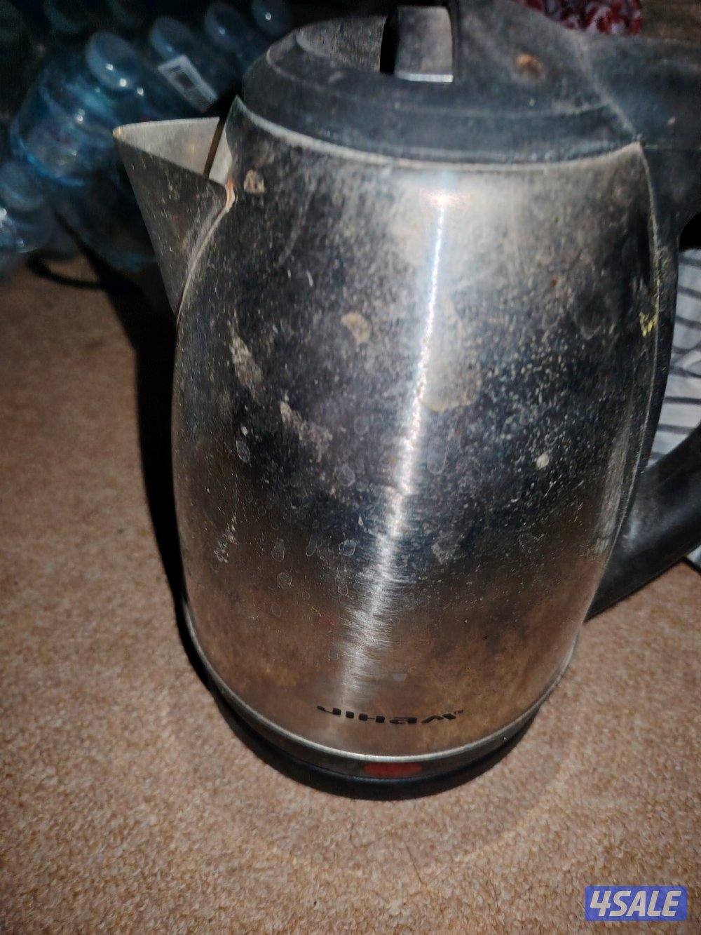 للبيع مكوات ملابس وغلاية ماء3