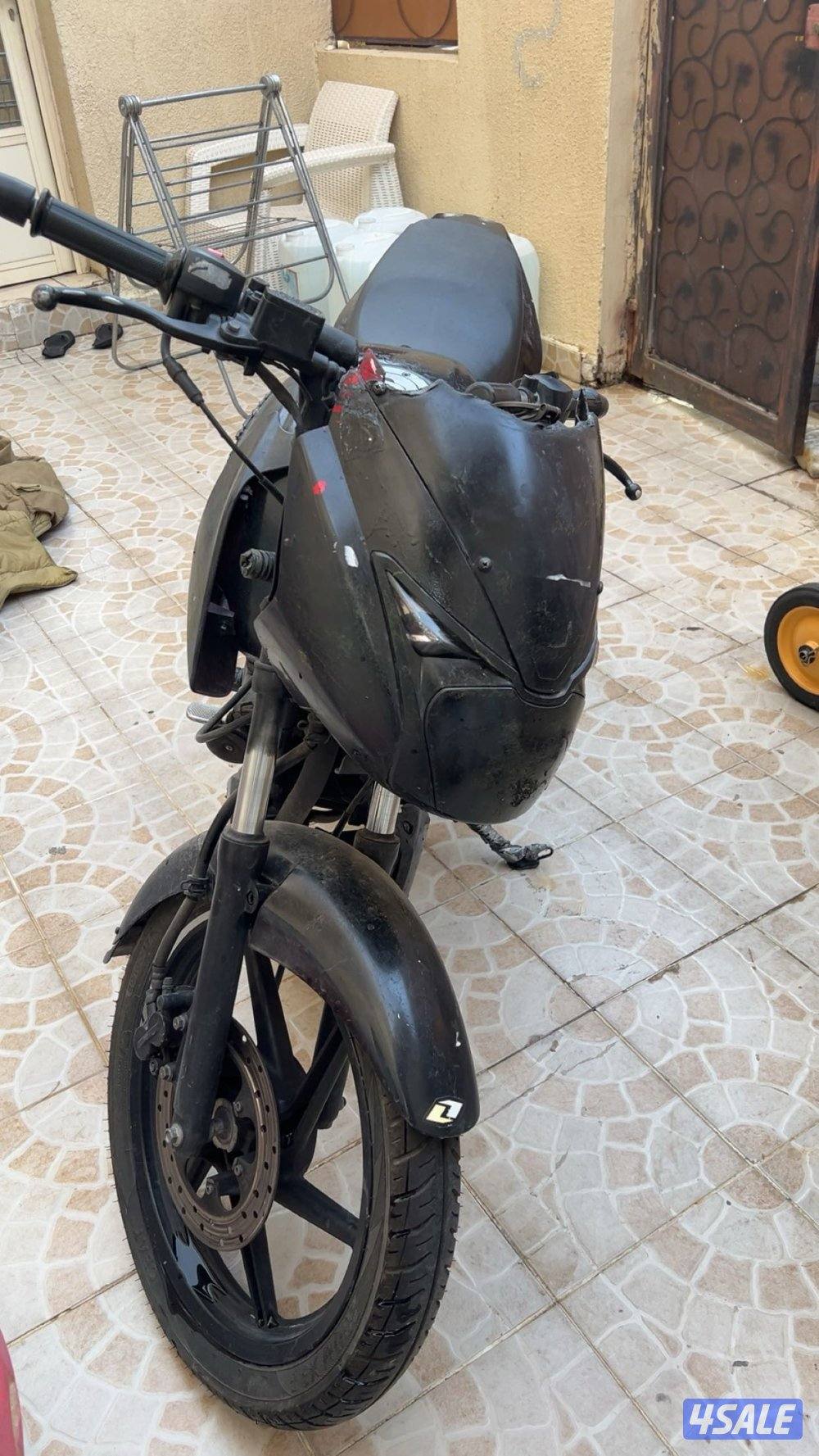 بدون لوحات سيكل للبيع0