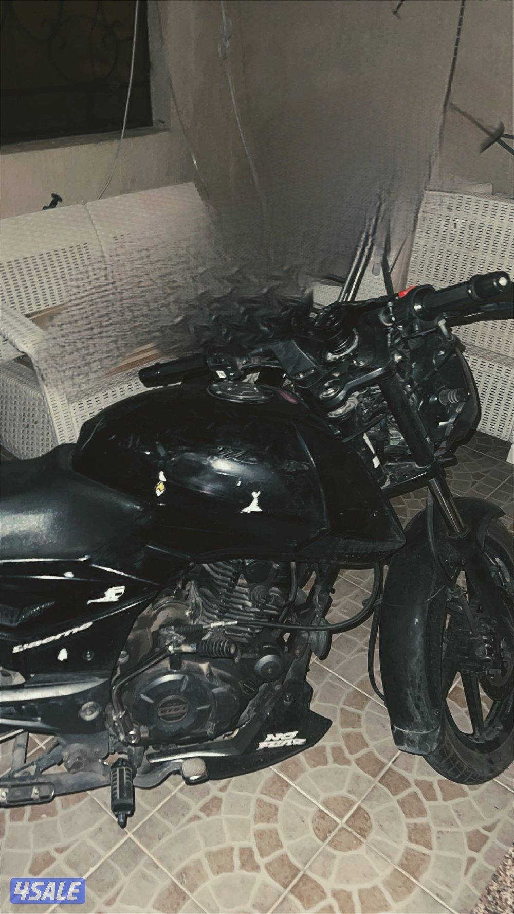 بدون لوحات سيكل للبيع1