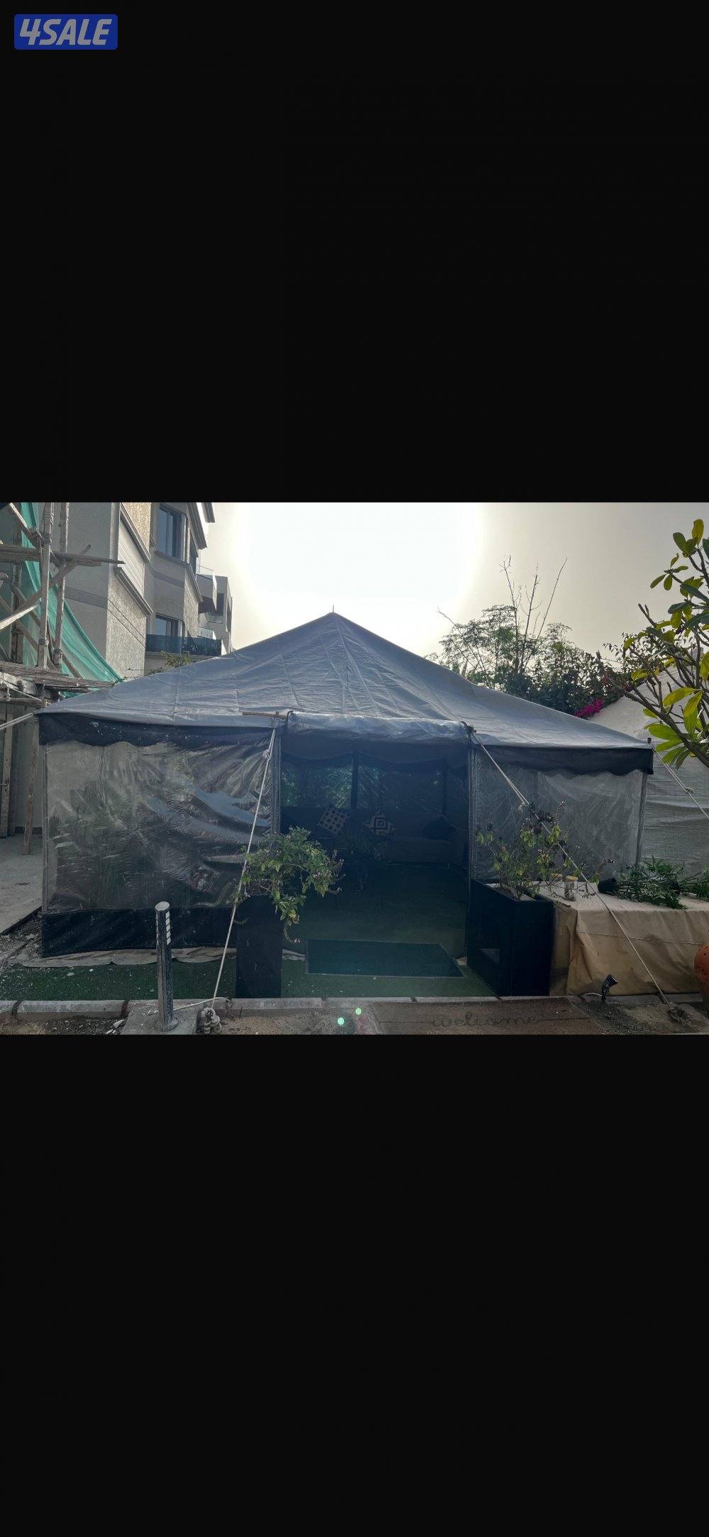 خيمه مع الاثاث وطاولات واضاءه0