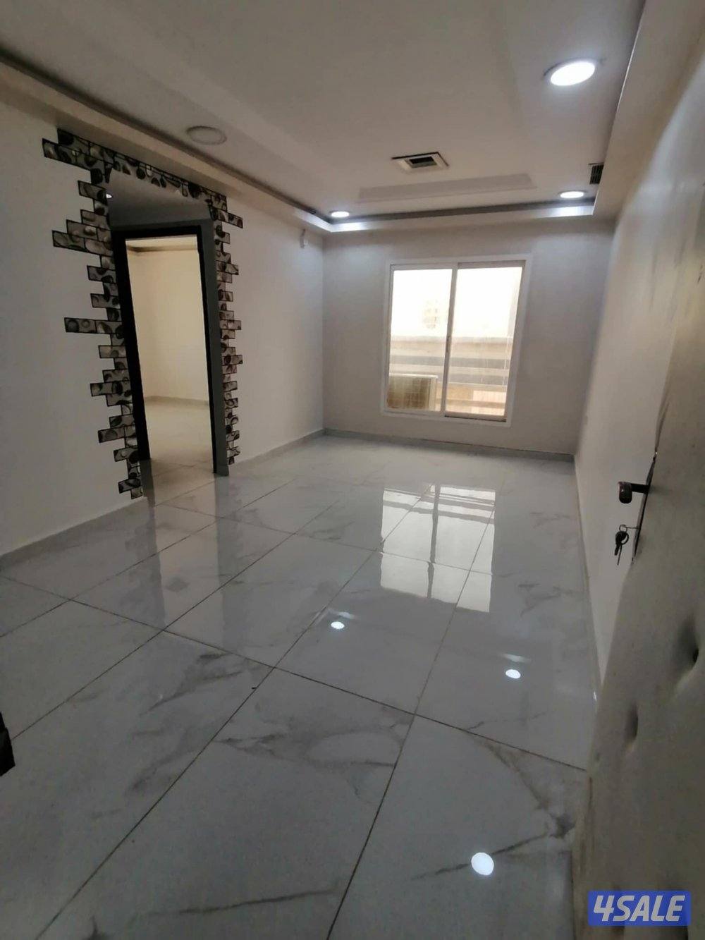 شقة ايجارغرفةصالة حمام مطبخ كبير نفس الصورمصافط متوفرة كل الخدمات4