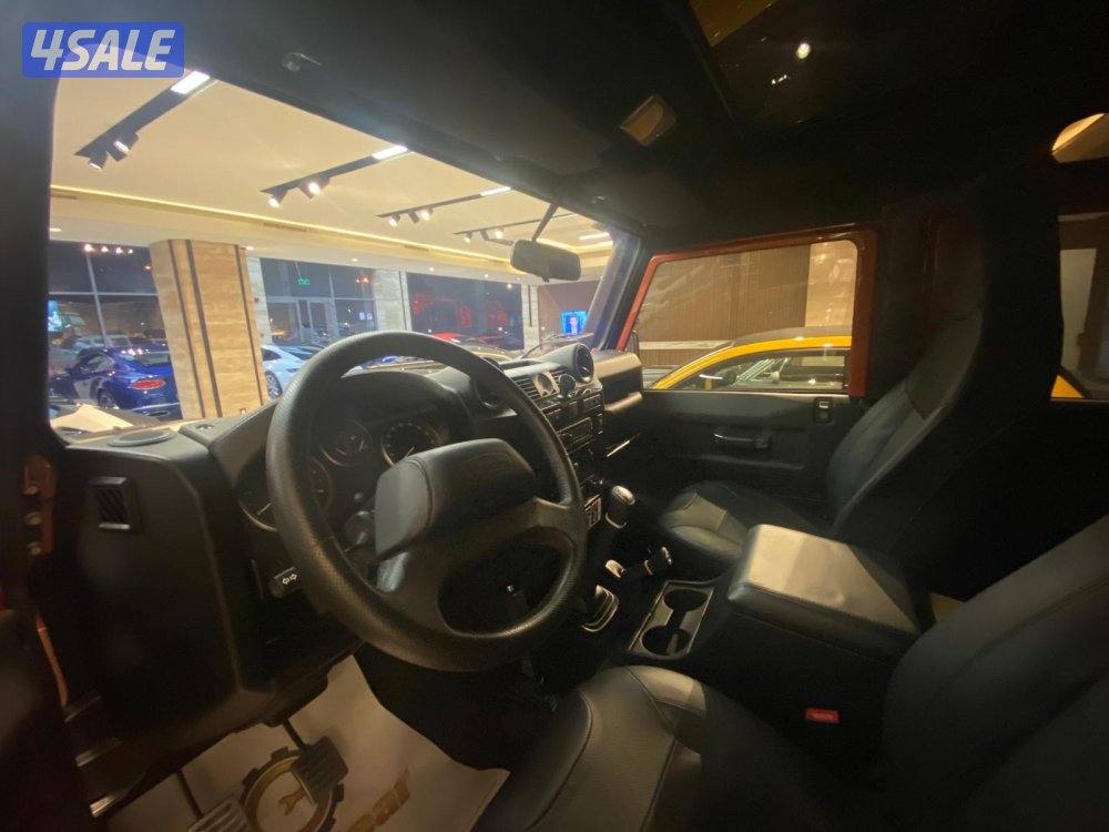 لاند روفر … ديفندر … 110…مخزن … موديل 2016 …(( عداد 13 الف )) فقط5