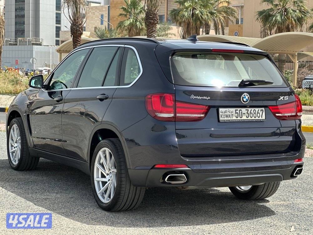 للبيع BMW X5 وارد الوكالة الغانم3