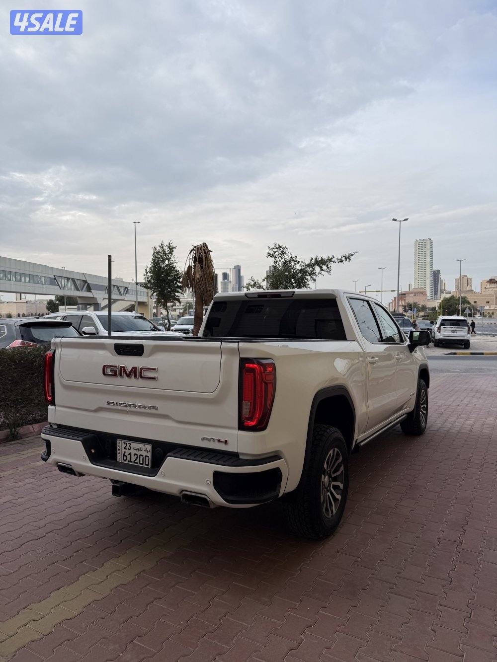 للبيع جمس سييرا 2021 وارد الخليج اعلي فئه3