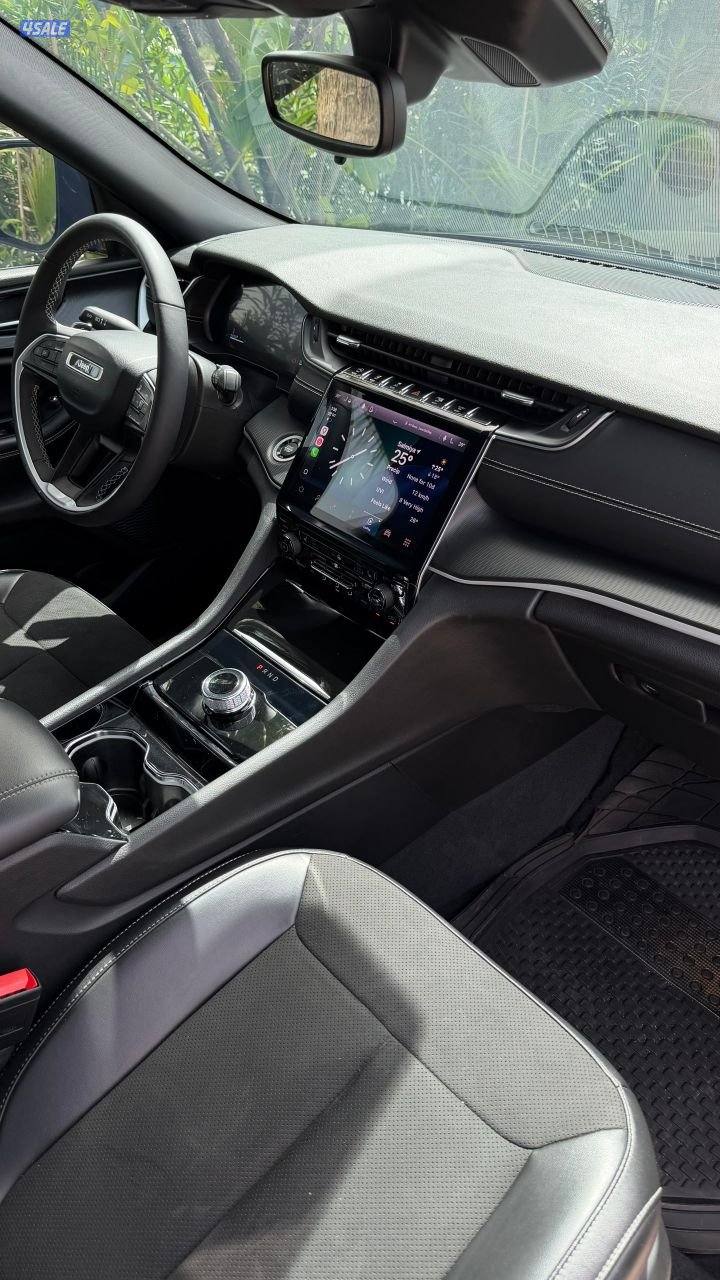 للبيع جيب جراند شروكي موديل 2023 ماشي ٢٢ الف - المالك الأول4