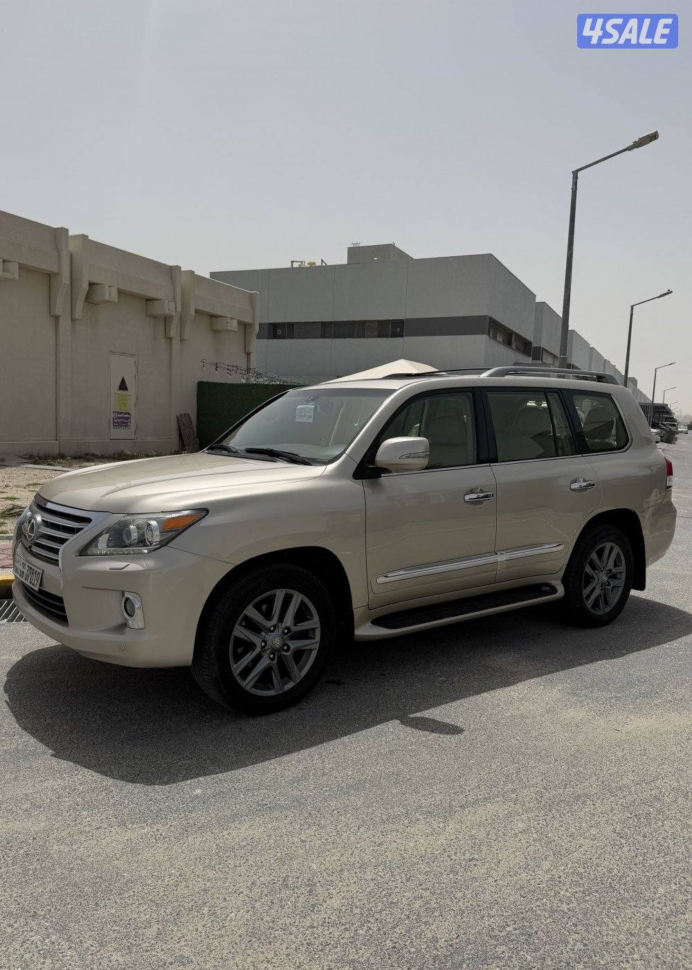 للبيع لكزس 20130