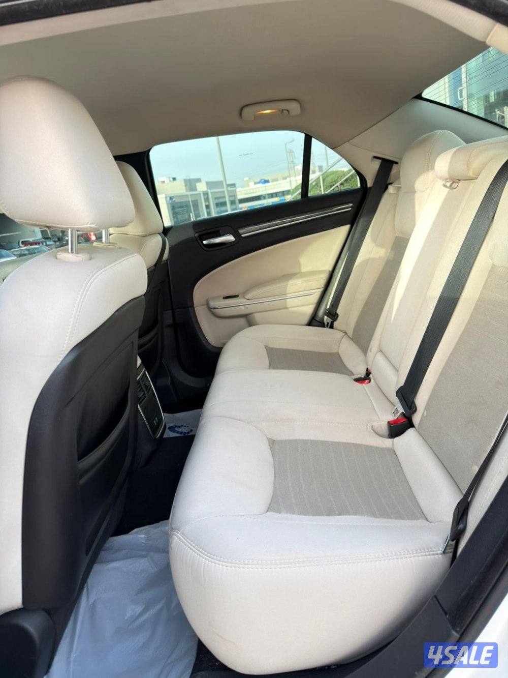 كرايزلر - C300 موديل 20196