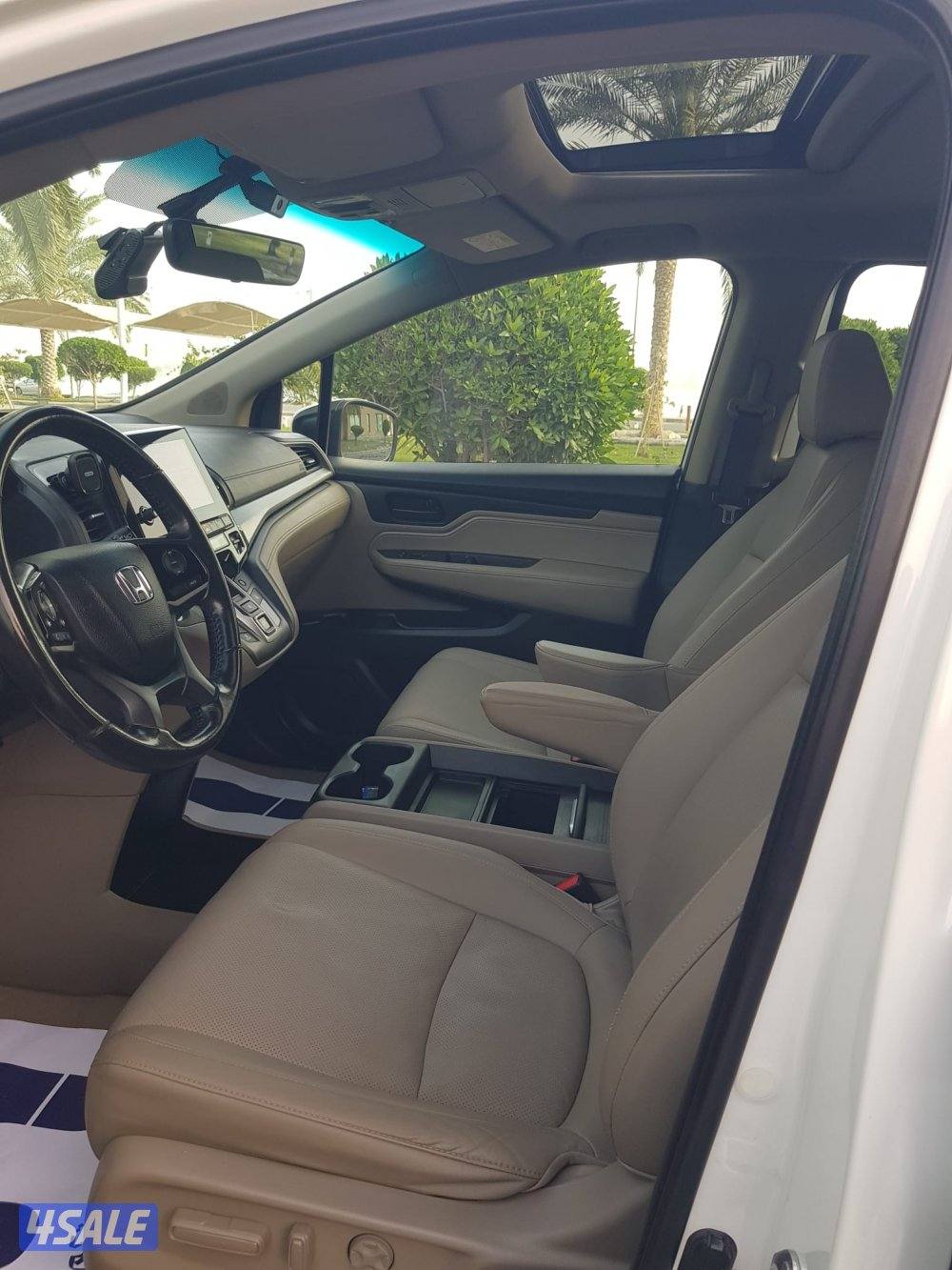 للبيع هوندا اوديسي موديل 2020 عداد 124 صبغ وكالة4