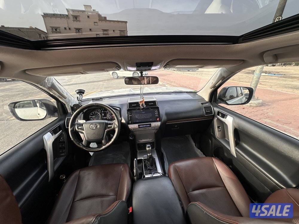 تويوتا برادو VX موديل 2020 وارد الساير  تُعتبر الفئة الأعلى8