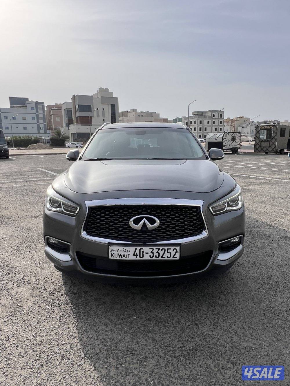 Infiniti QX603