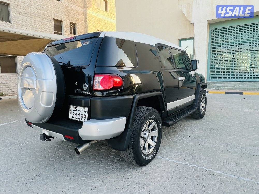 تيوتا اف جي2