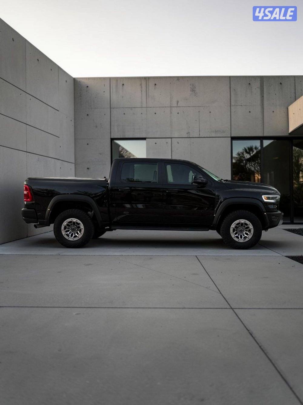 📍دودج رام RHO - م٢٠٢٥ - عداد ٤ الاف - صبغ وكالة - وارد الكويت 📍3