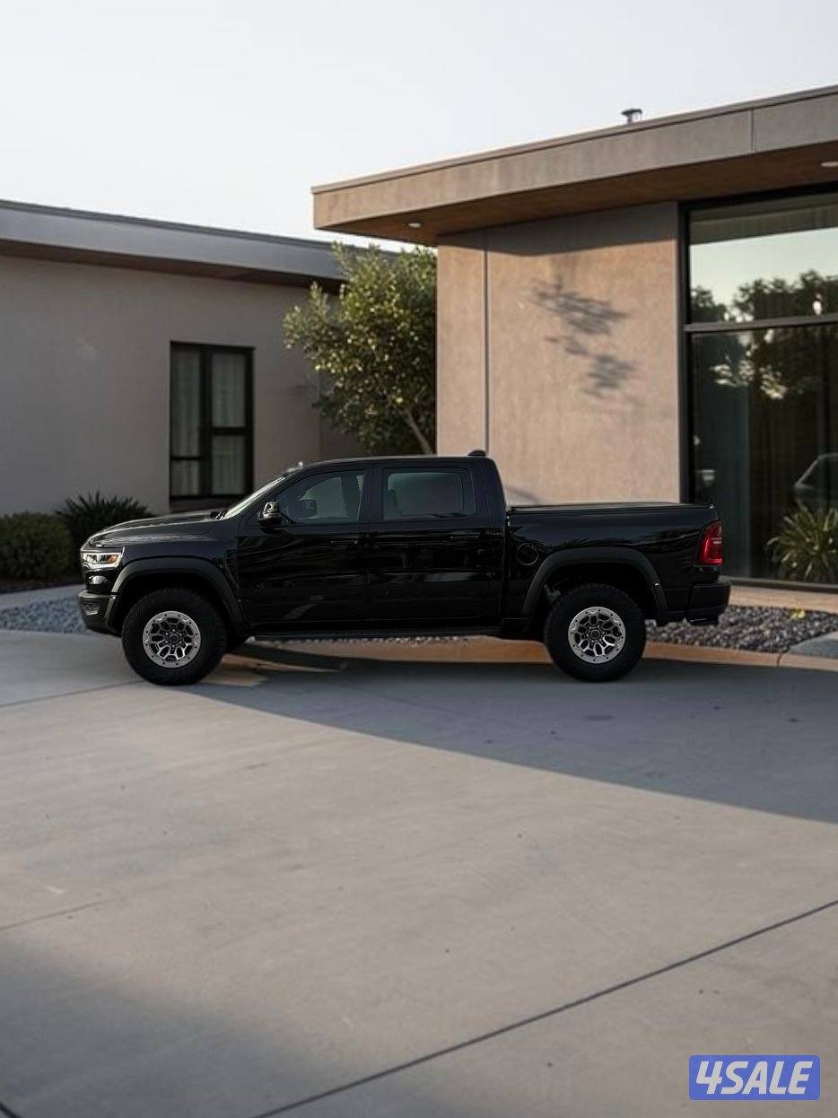 📍دودج رام RHO - م٢٠٢٥ - عداد ٤ الاف - صبغ وكالة - وارد الكويت 📍4