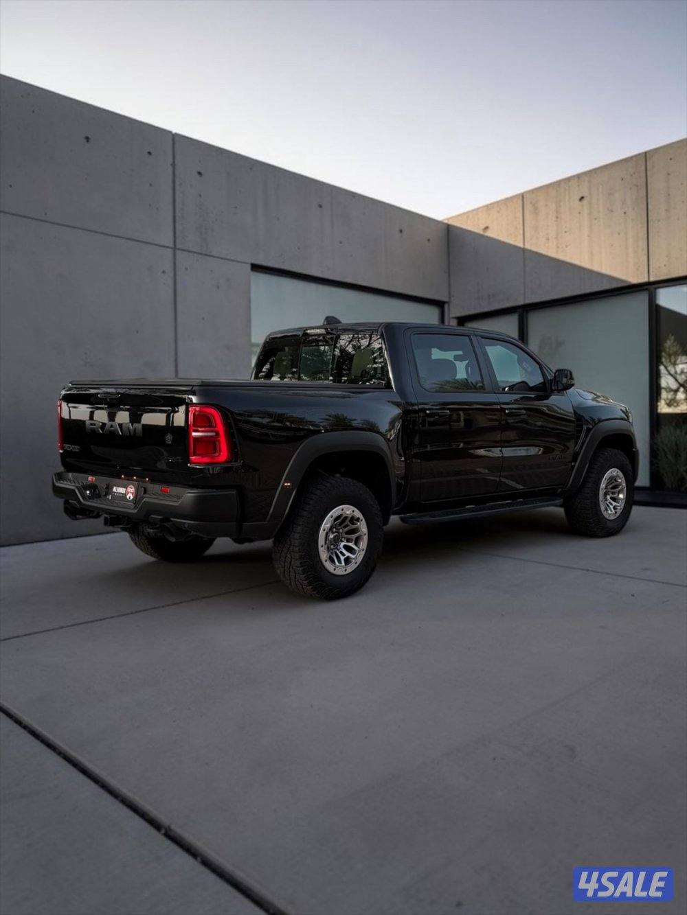 📍دودج رام RHO - م٢٠٢٥ - عداد ٤ الاف - صبغ وكالة - وارد الكويت 📍7