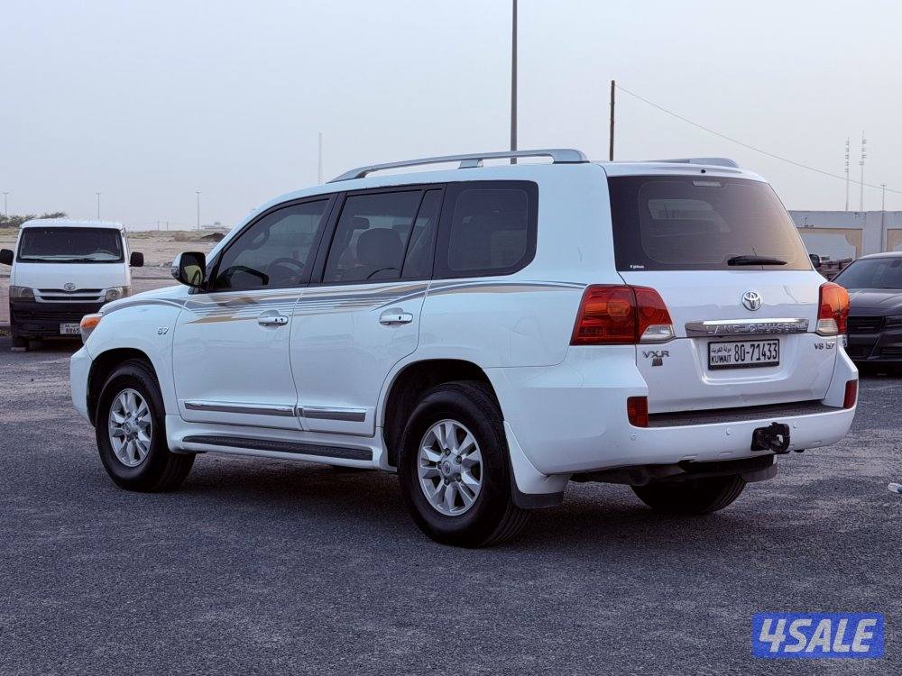 لاند VXR 2014 بحاله ممتازه4