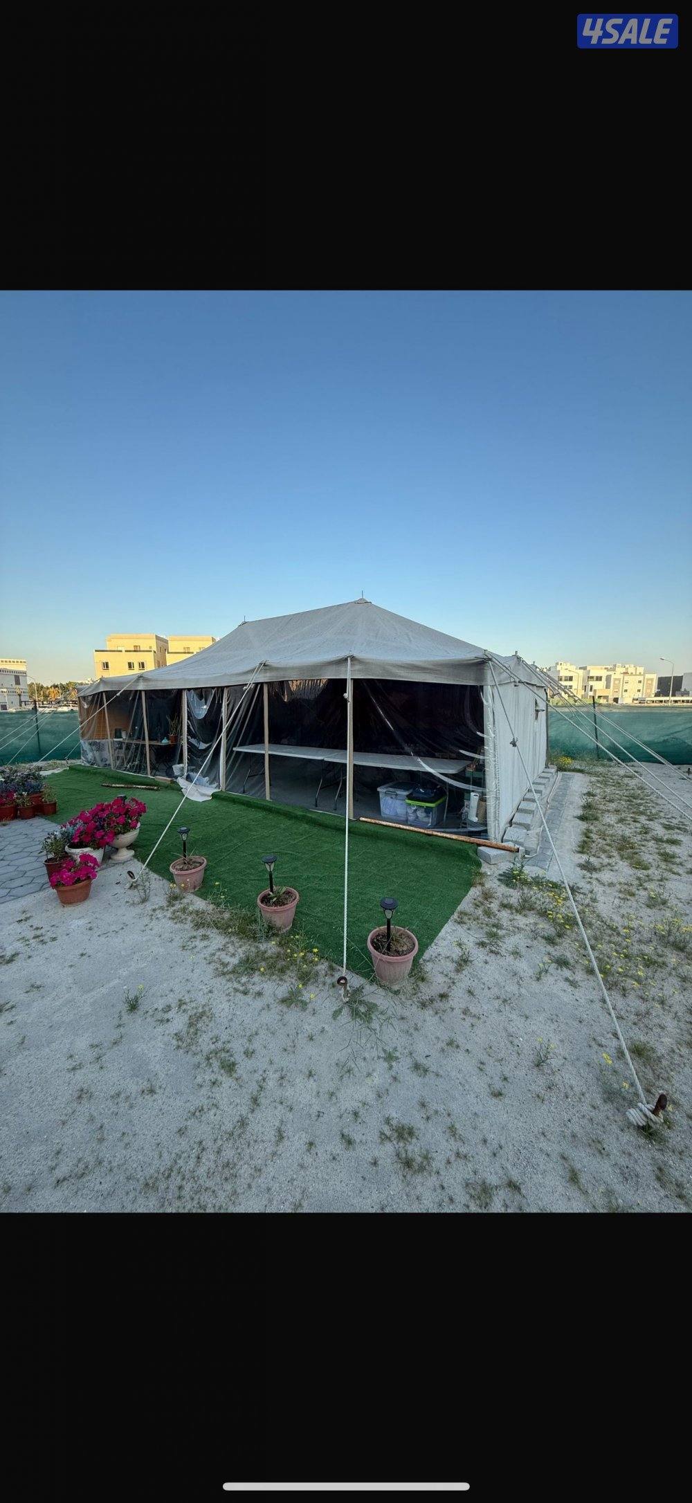 للبيع خيمة النمران ٩*٥ مع الفرش بس ٣٠٠ دينار0