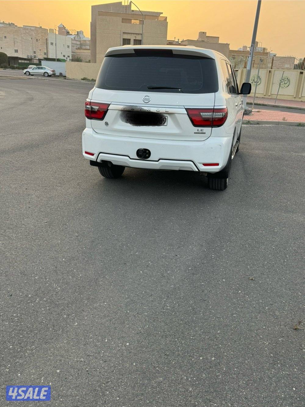 للبيع جيب نيسان1