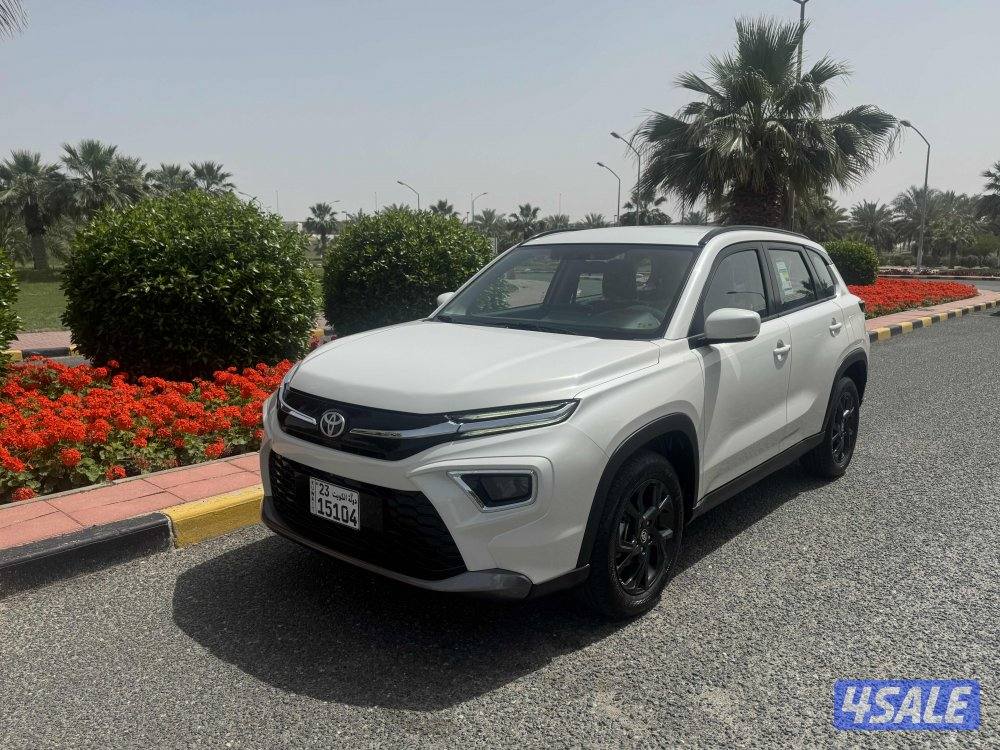 اوربان كروز ماشي ١٣ الف قمه بالنظافه1500cc0