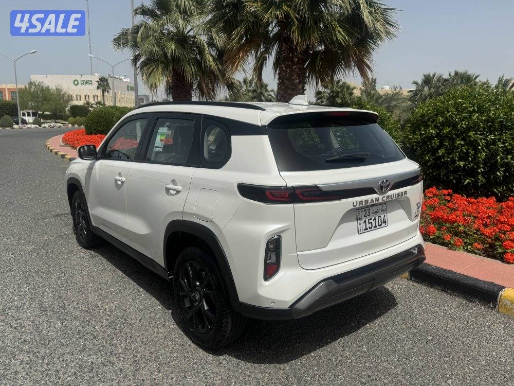 اوربان كروز ماشي ١٣ الف قمه بالنظافه1500cc1