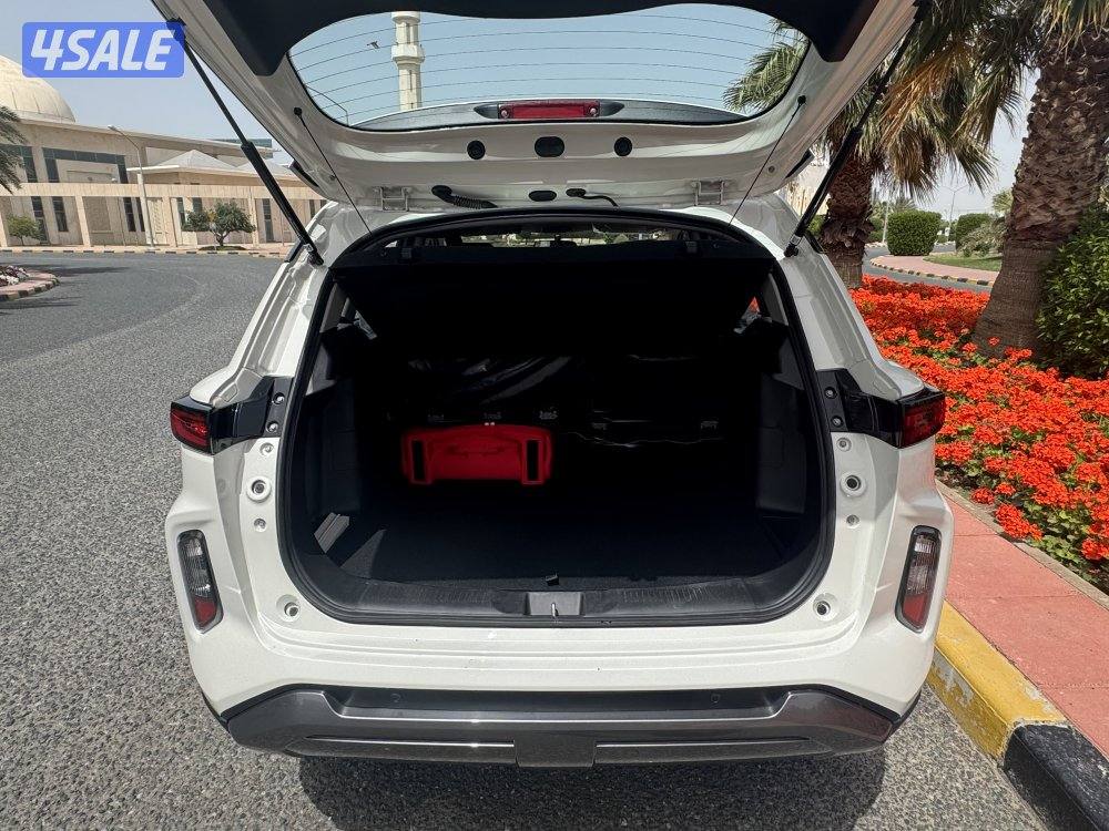 اوربان كروز ماشي ١٣ الف قمه بالنظافه1500cc5