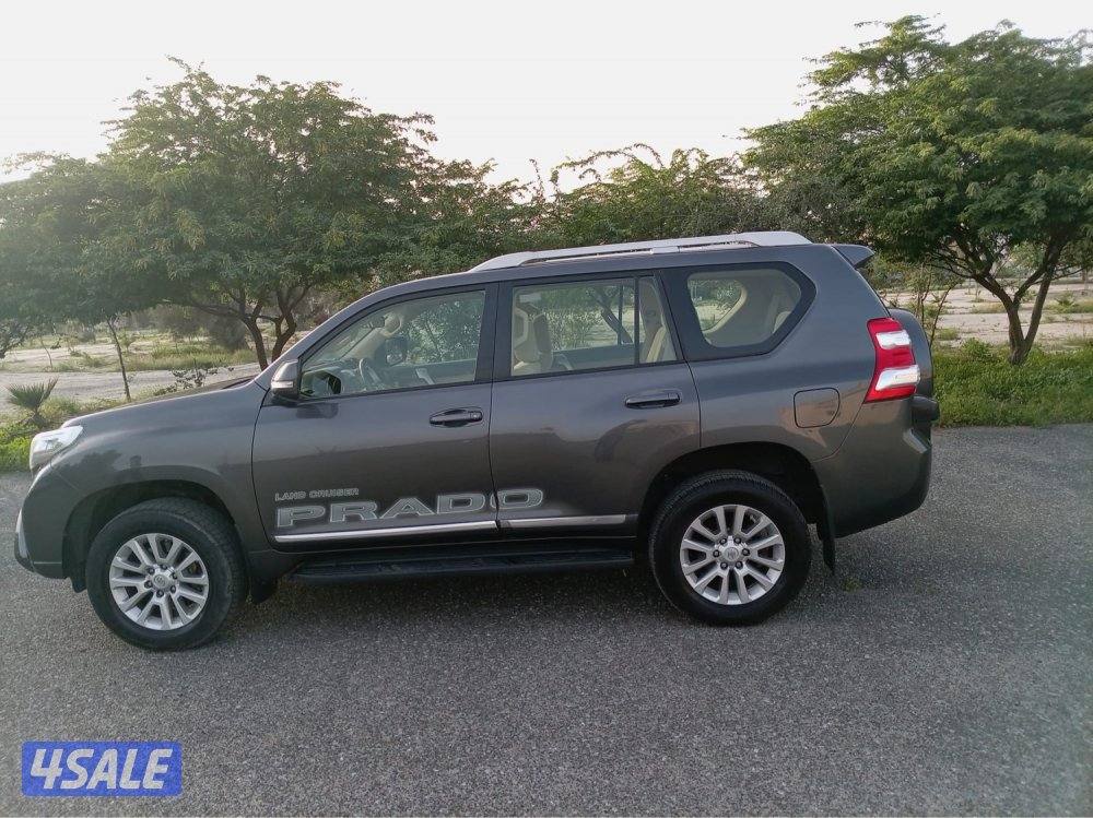 برادو TXL الساير 2017 بحاله ممتازه شرط الفحص0