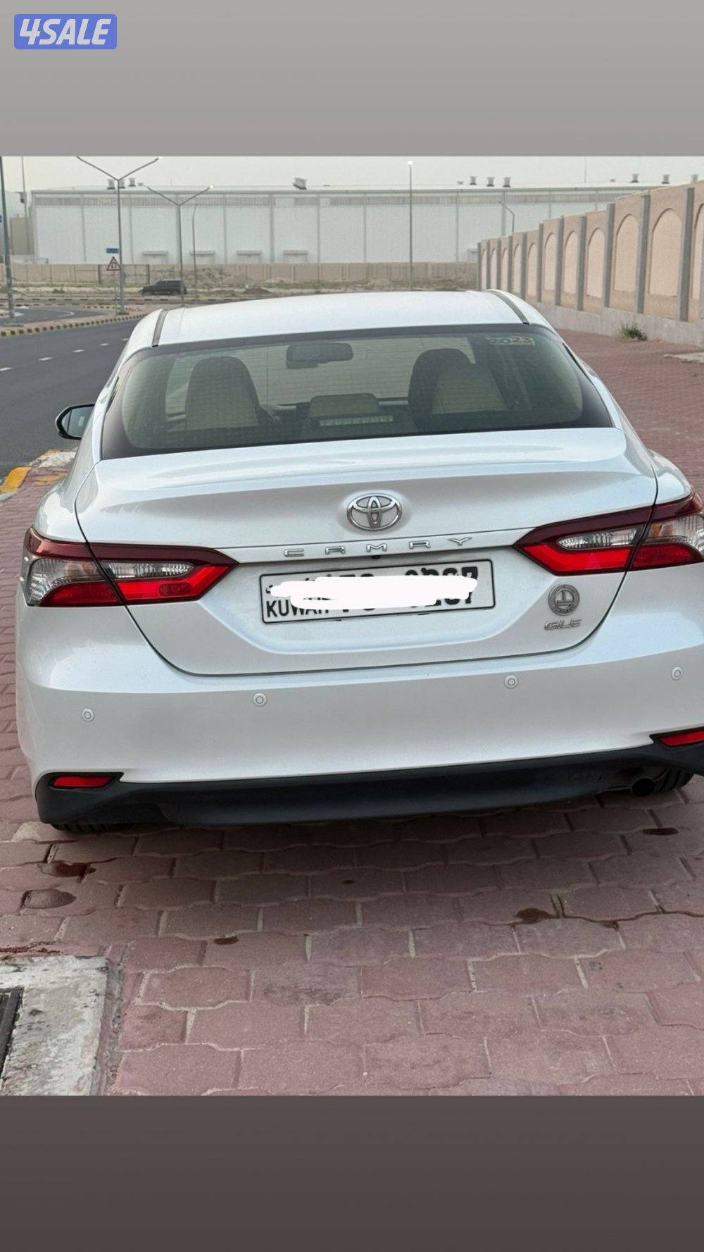 للبيع كامري GLE23 كامل المواصفات 4 اسلندر صبغ الوكالة ماعدا قطعه1