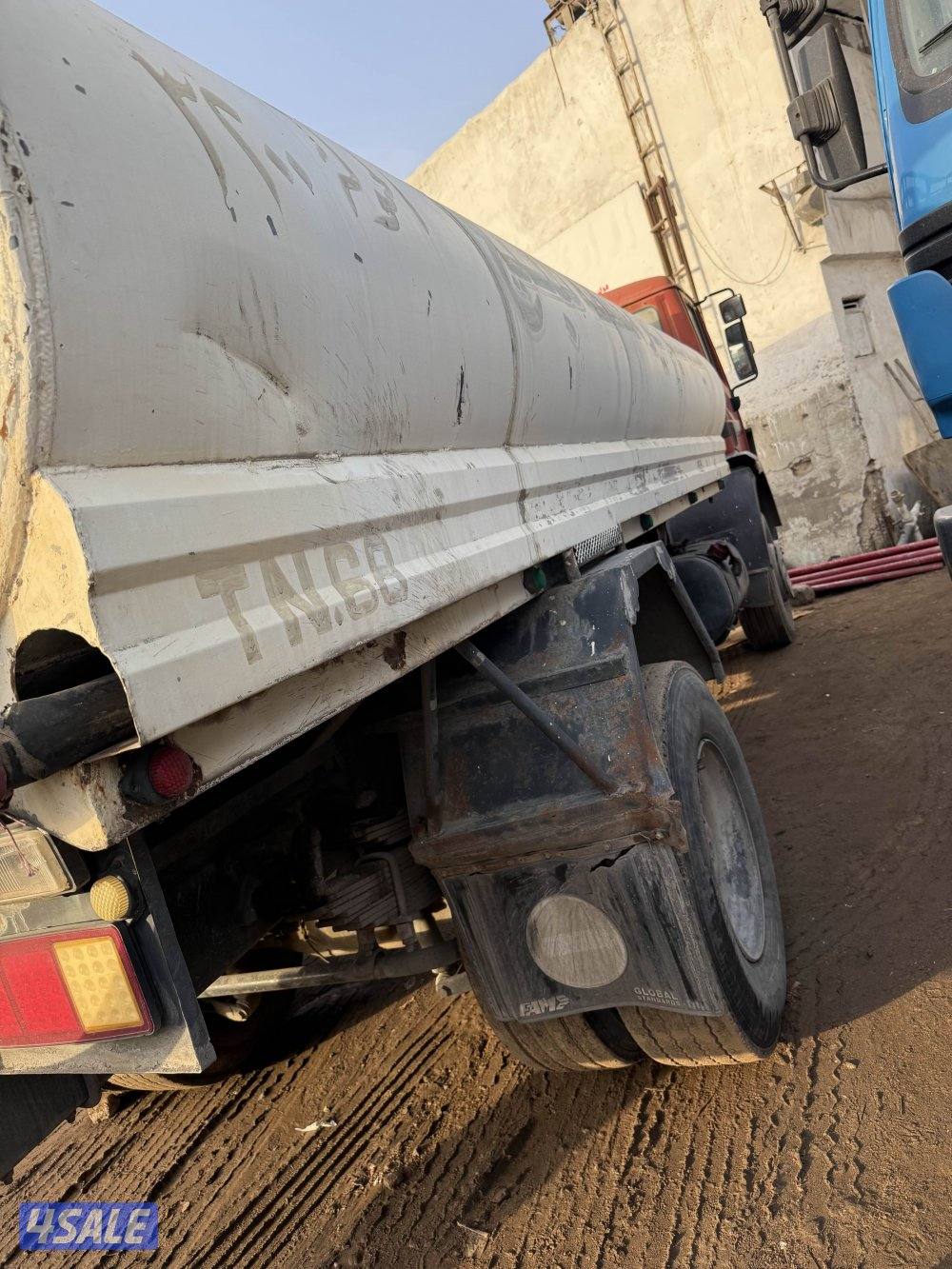 للبيع تنكر الي بي3