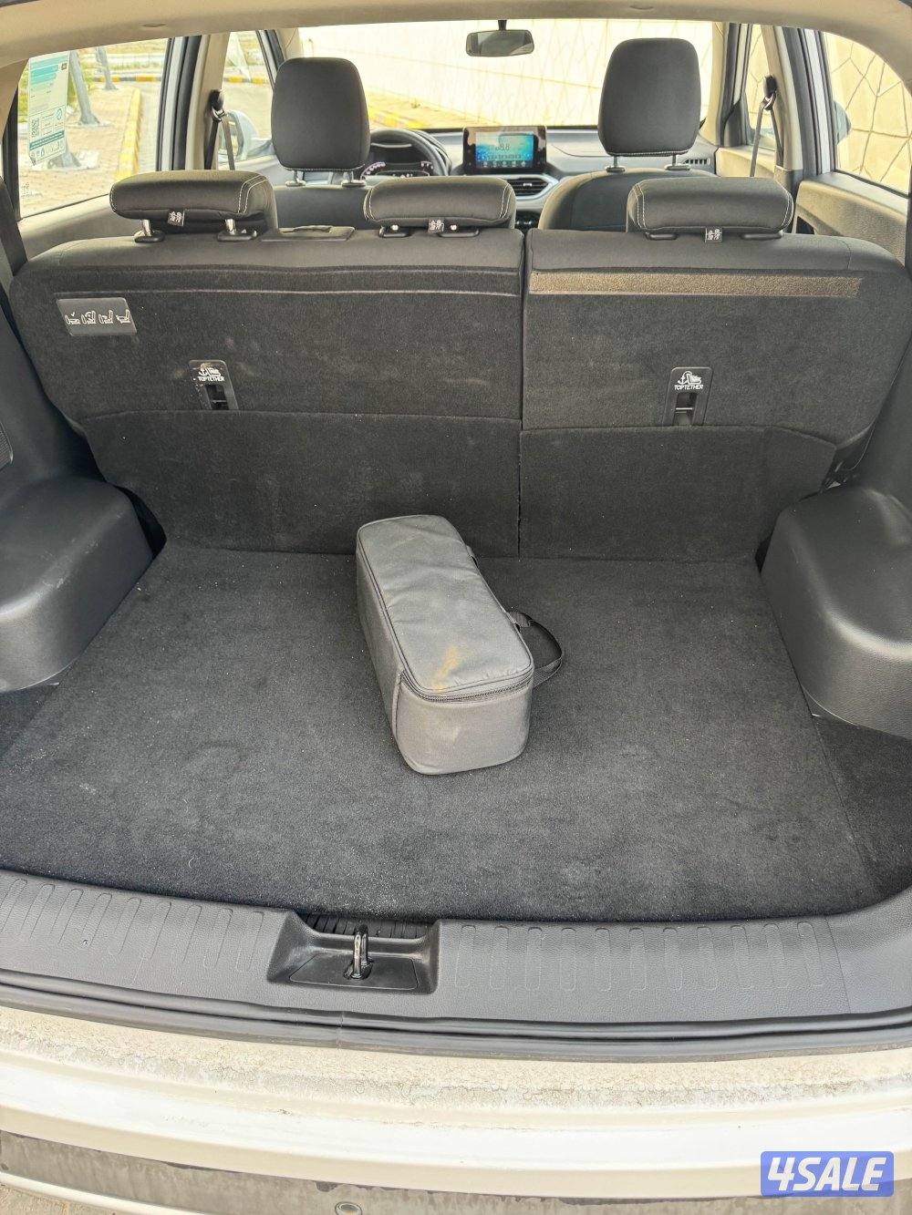 للبيع كابتيفا قروف ٢٠٢٣ بحالة الوكاله7