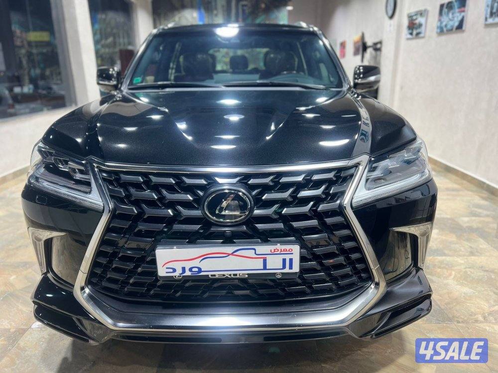 لكزس سبورت ٢٠٢١ عداد ٩٩ الف سيرفس منتظم تحت الكفاله و ٤ تواير جدد2