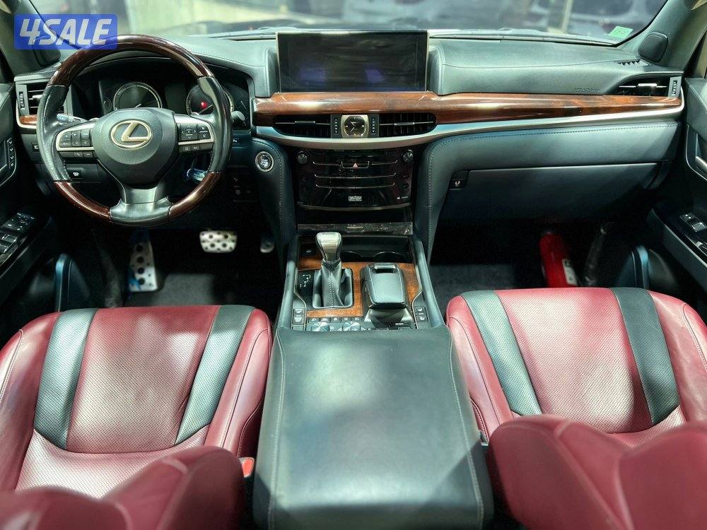 لكزس سبورت ٢٠٢١ عداد ٩٩ الف سيرفس منتظم تحت الكفاله و ٤ تواير جدد3