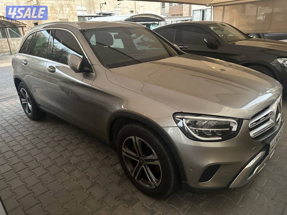للبيع سياره glc 200 ماشي 790002
