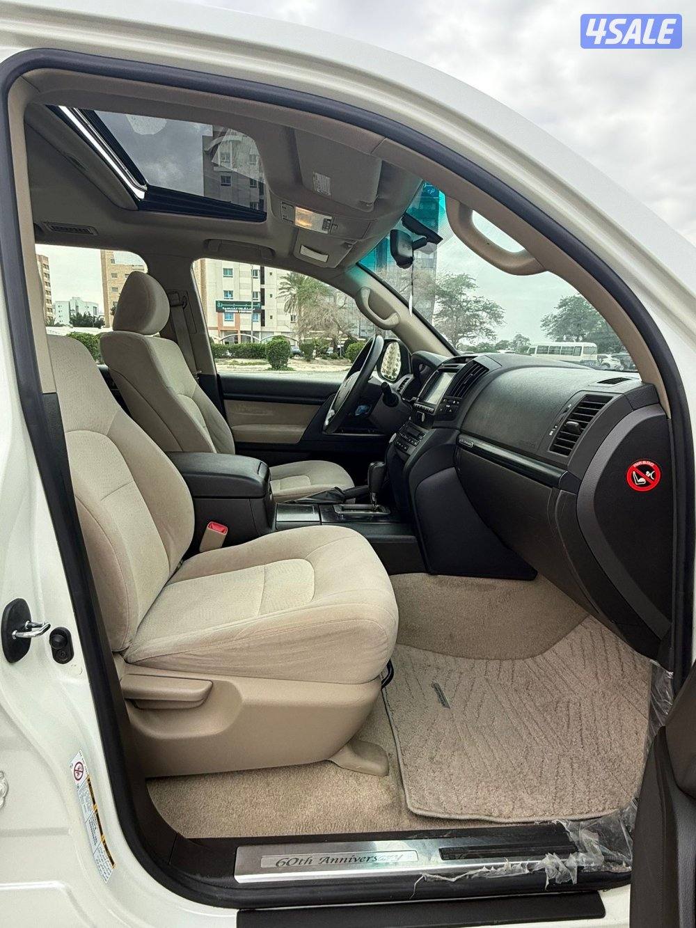 لاندكروز 201110