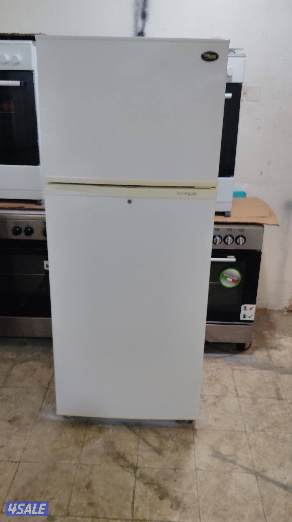 نبيع ثلاجات وا طباخات مستعمله بحاله ممتازه4