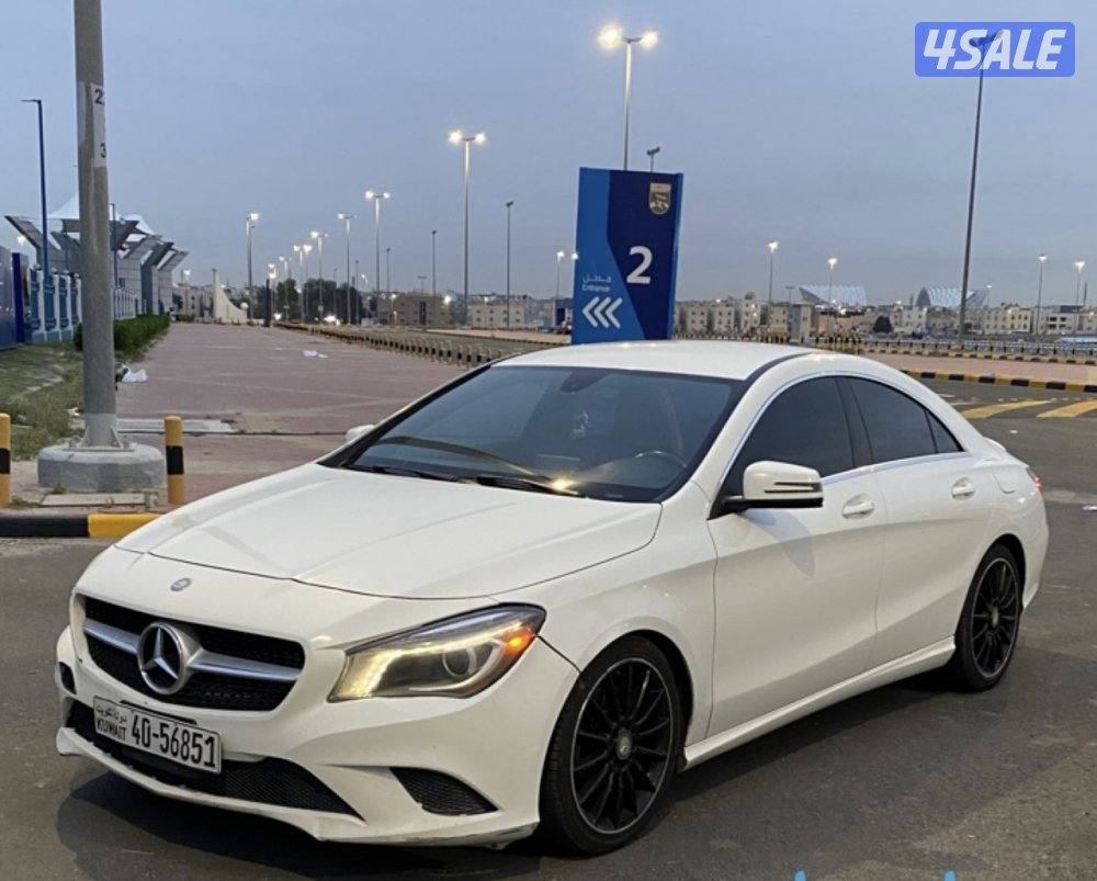للبيع مرسيدس CLA250 موديل 2014 ماشي ٢٣٨2
