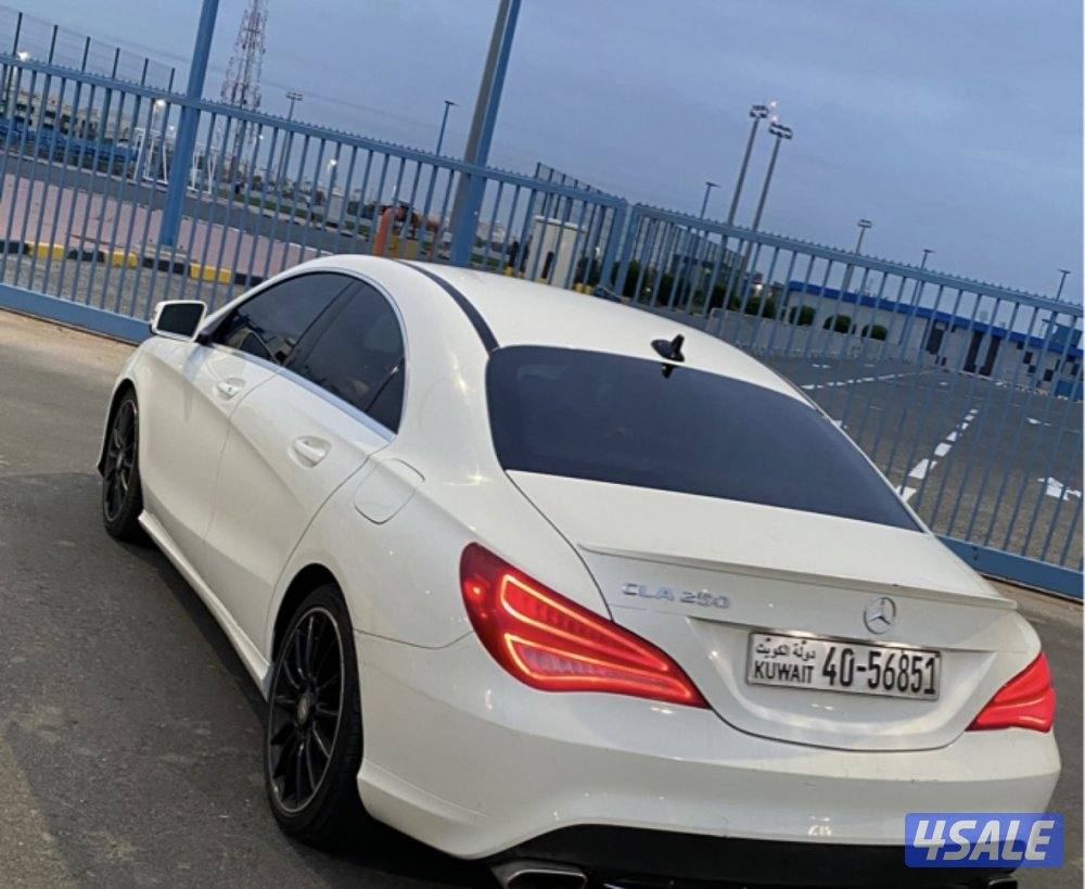 للبيع مرسيدس CLA250 موديل 2014 ماشي ٢٣٨0