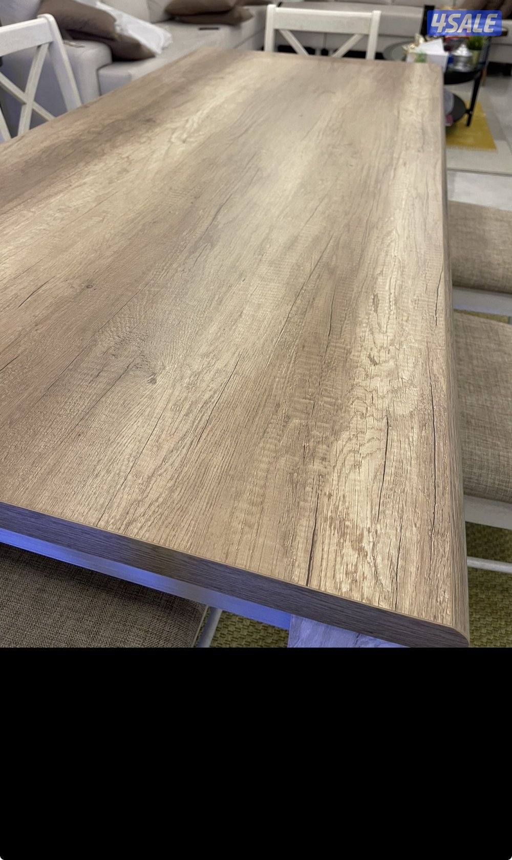 للبيع طاولة طعام4