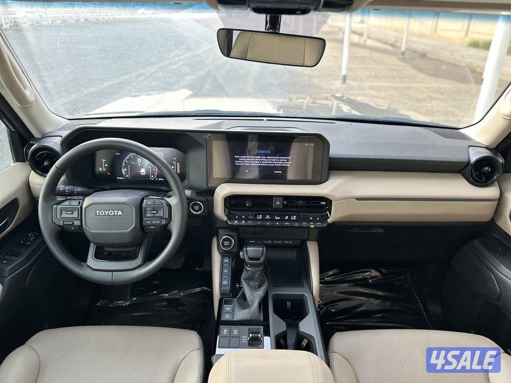 معرض القمة 🚩11