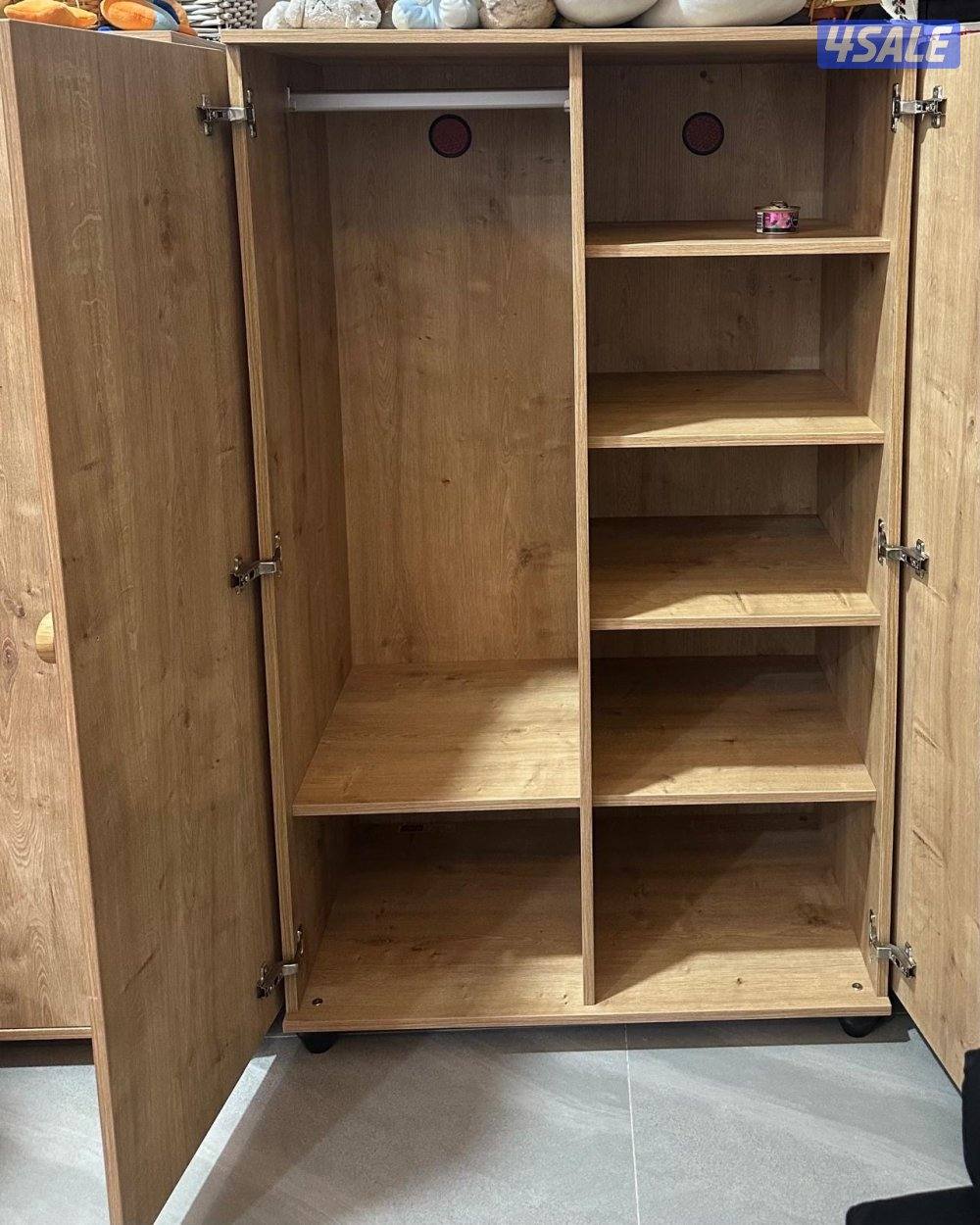 ‏للبيع السريع🚨‼️ سرير علوي مع مكتب بجودة ممتازة 🛌🪵 صناعة çilek12