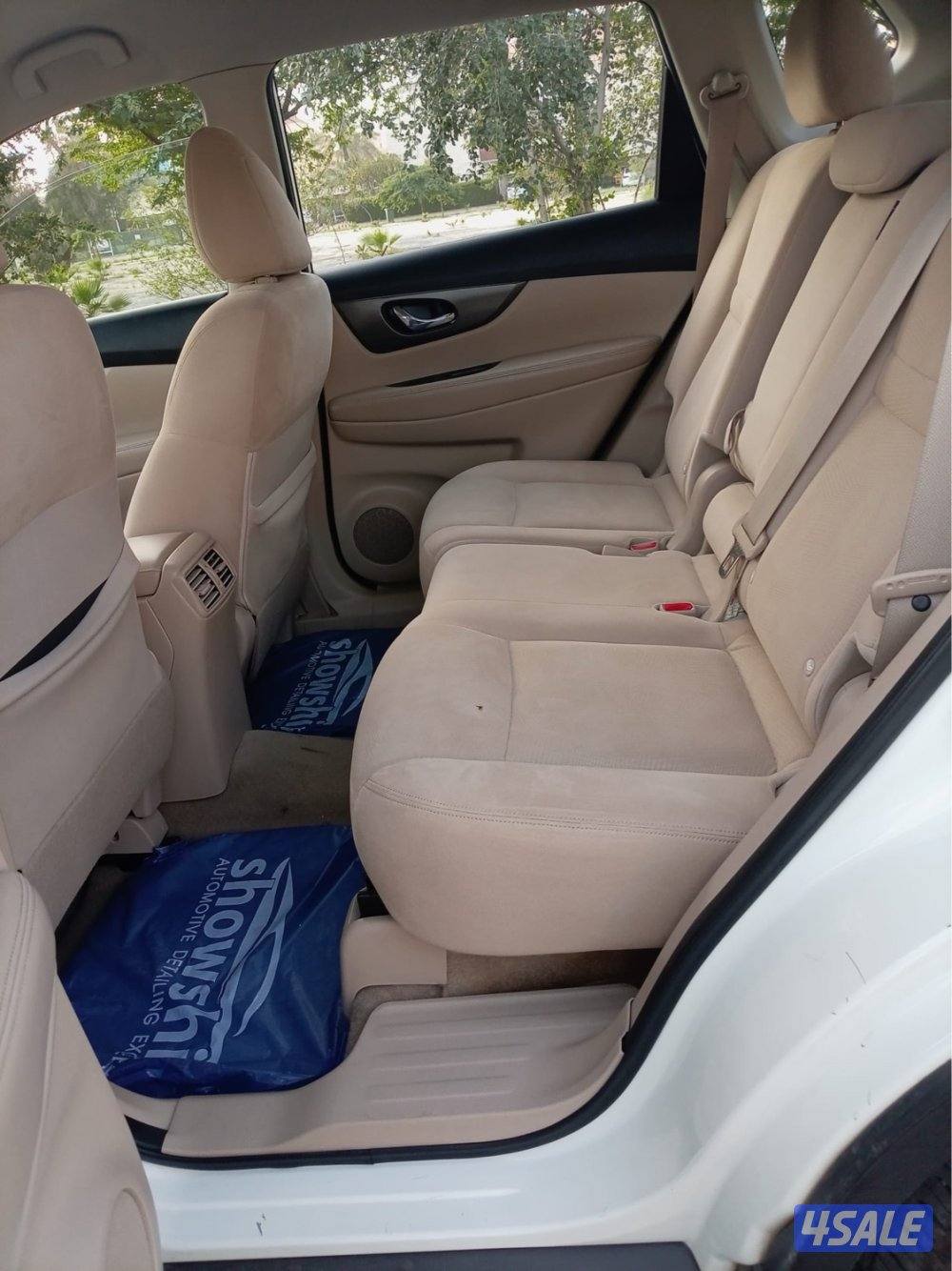 اكس تريل موديل 2017 ماشي 185 بحاله ممتازه سيرفس وكاله شرط الفحص7