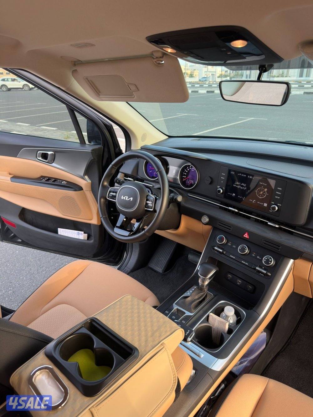 كيا كرنفال ماشي ٢٤ ألف8