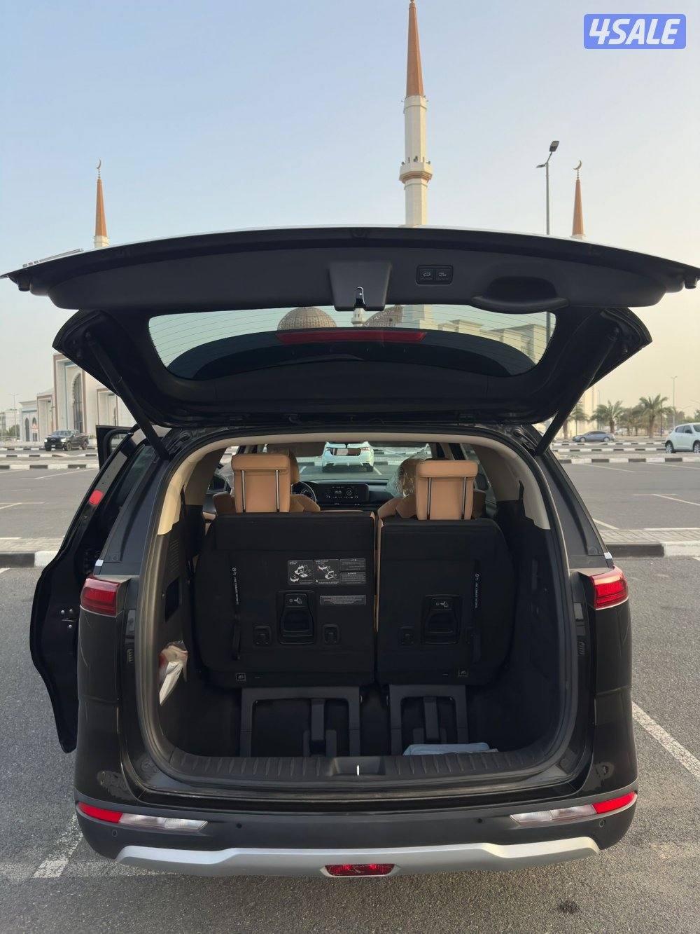 كيا كرنفال ماشي ٢٤ ألف13