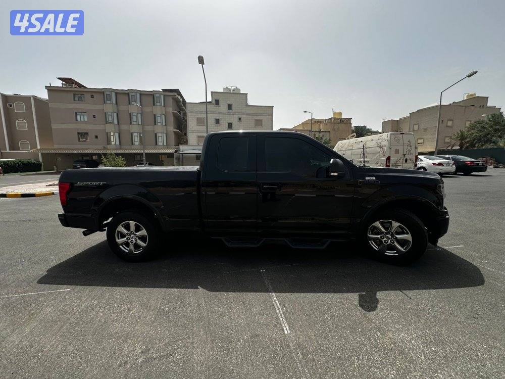 للبيع وانيت f150 سبورت غماره ونص 2018 اعلى مواصفات من غير دبل1