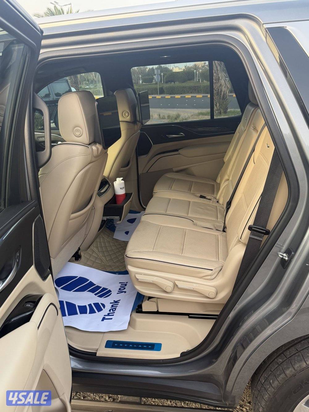 للبيع كاديلاك اسكاليد3